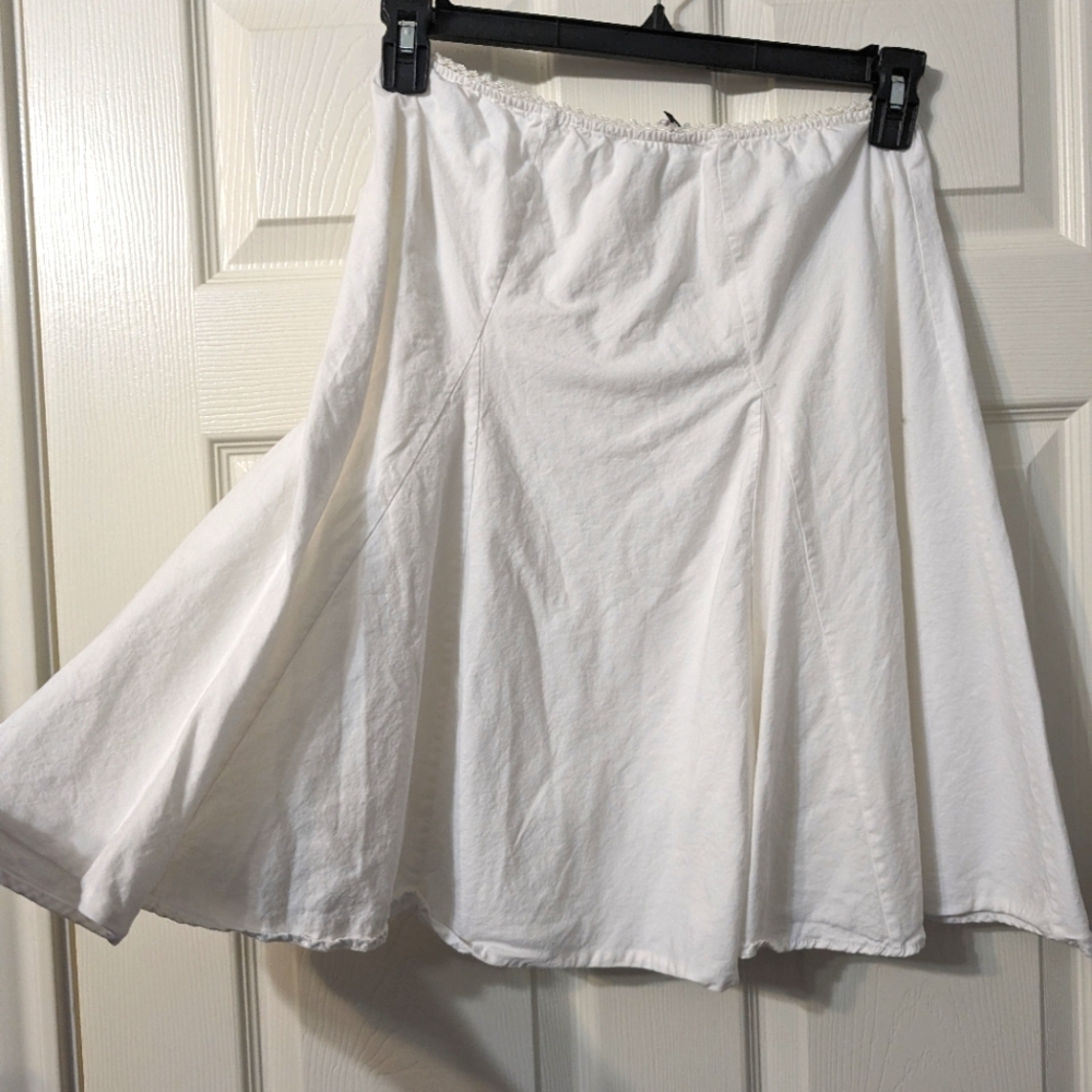 Skirt Spot Vintage All White Cotton Midi Skirt